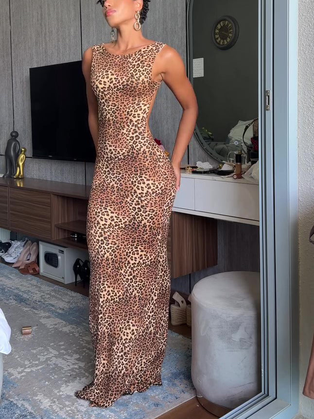 Wild & Elegant Backless Leopard Maxi Dress