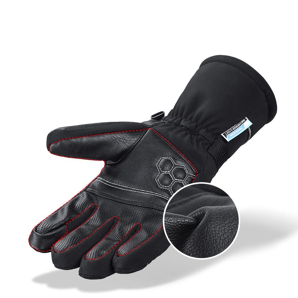 Winter Gloves That Keep Your hands Warm and Connected
